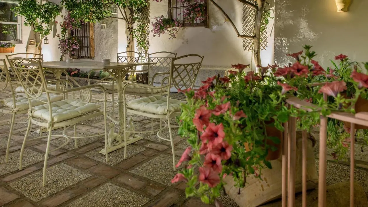 Patio Marquez Bed & Breakfast Cordoba Spain